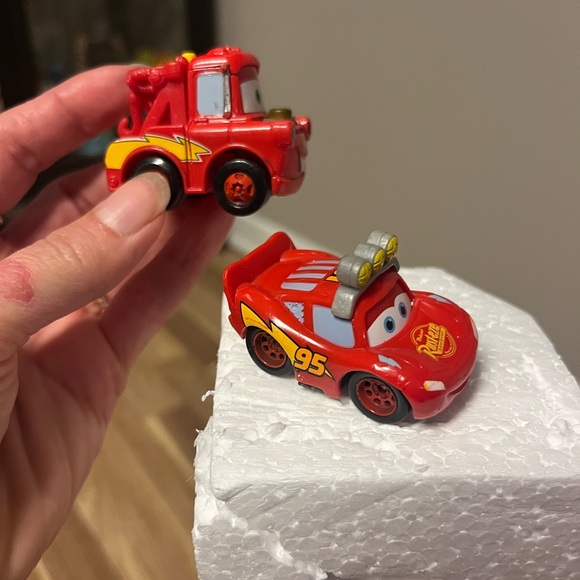 DCars pixar cars flash McQueen Red Toy Set - Picture 2 of 3